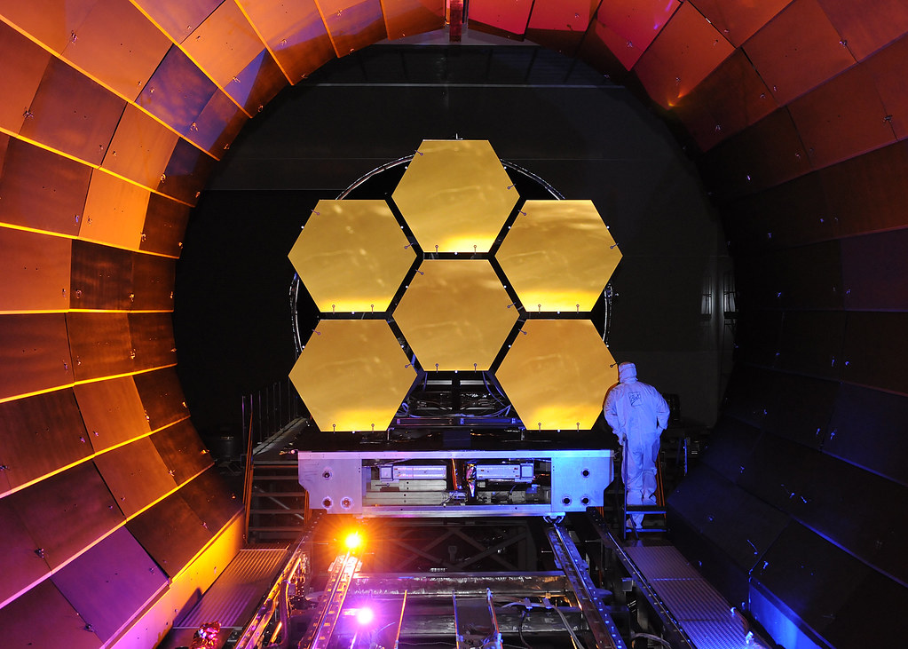 James Webb Space Telescope Mirrors Undergoing Cryogenic Testing